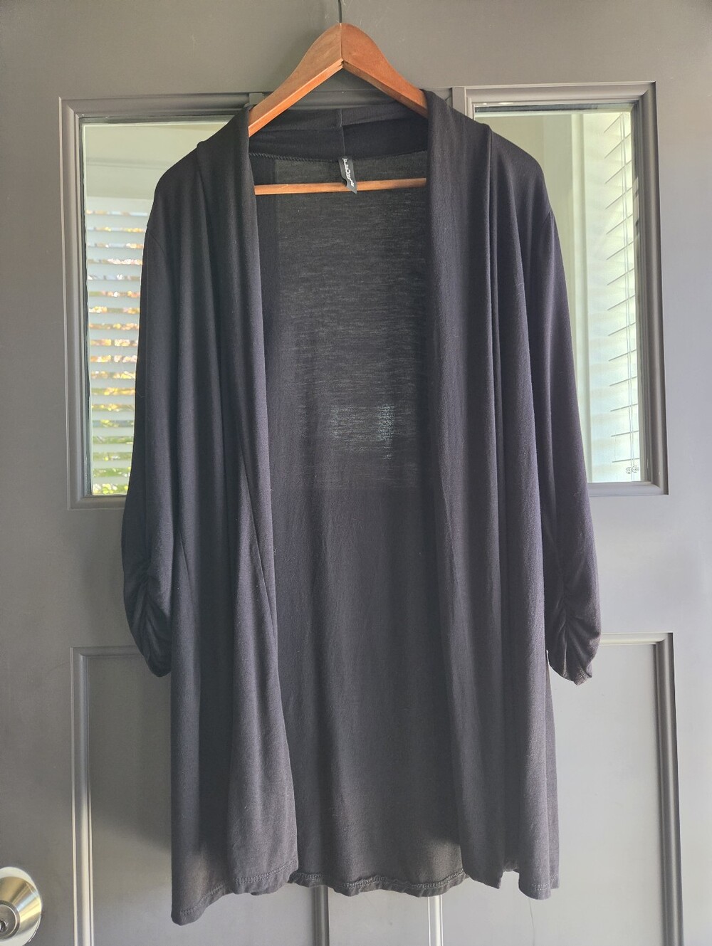 JM Fleurette Black Open Front Cardigan Shrug Ruched 3/4 Sleeve Lightweight M